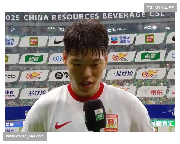 苏亚雷斯:贺一然具备首发能力 今年保级战或将延续至最后一轮 苏亚雷斯:贺一然具备首发能力 今年保级战或将延续至最后一轮